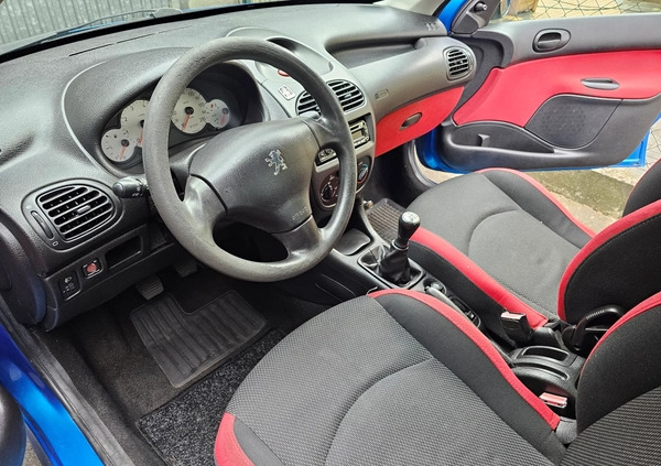 Peugeot 206 cena 7100 przebieg: 134092, rok produkcji 2007 z Poznań małe 154